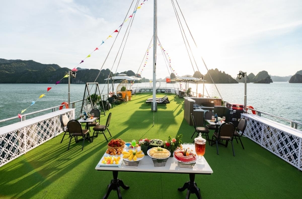 Sundeck